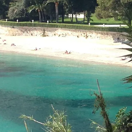아파트 Les Caroubiers